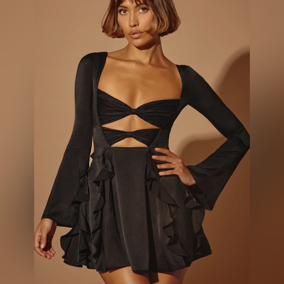 Oh Polly Adira Long Sleeve Bow Mini Dress in Black - Picture 1 of 5
